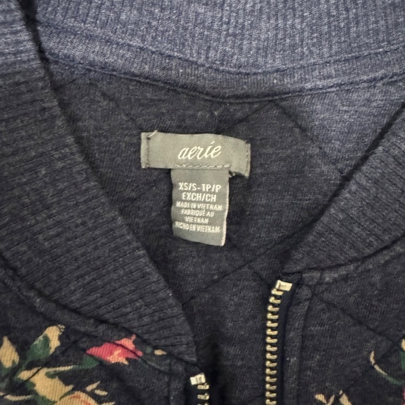 Floral Jacket - Picture 4 of 7